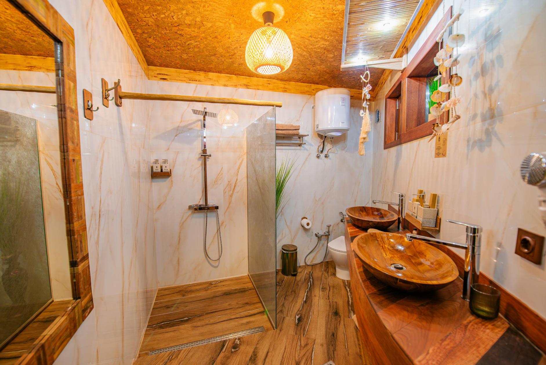 Delux Garden Villa 11