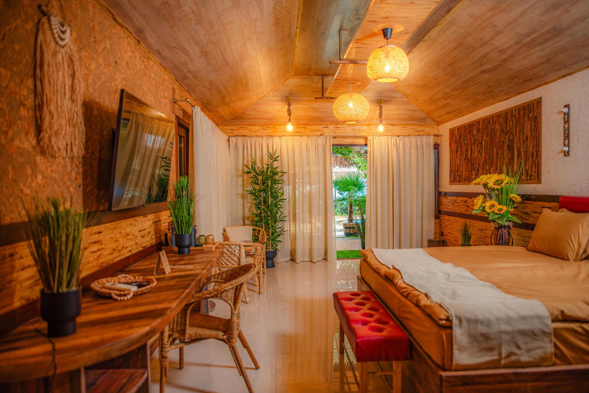 Delux Sunrise Villa 6