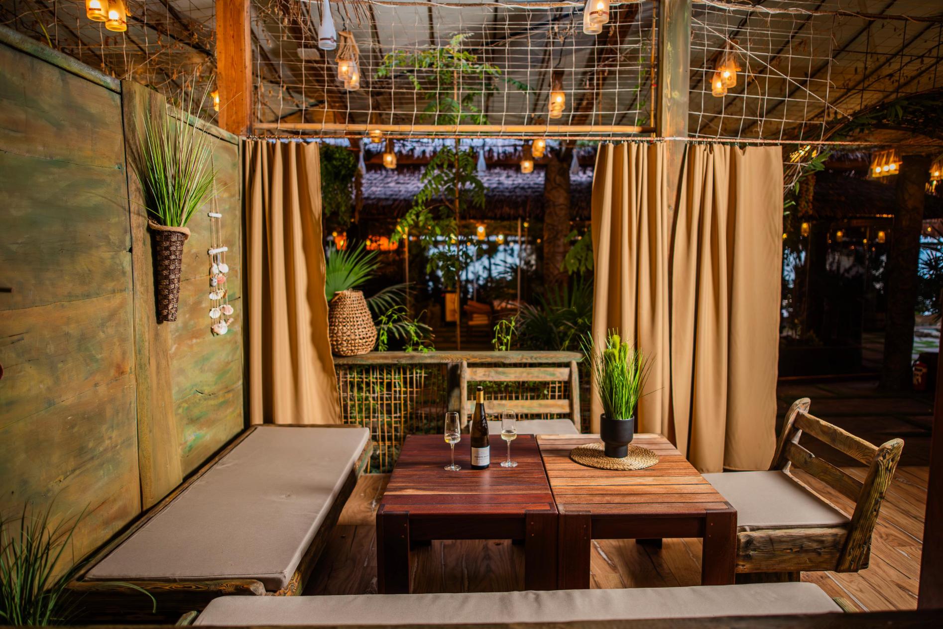 Delux Sunrise Villa 6